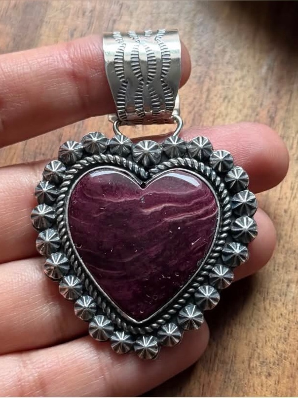 Native American Navajo Sterling Silver Purple Spiny Oyster Heart Pendant CY